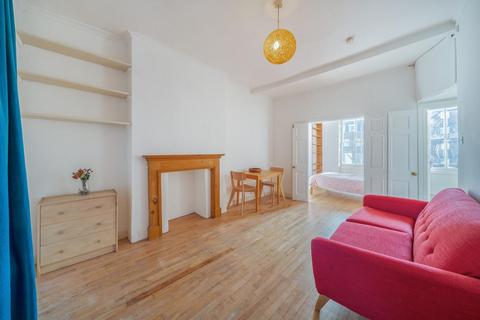 2 bedroom flat for sale, Clapham Road, Oval, London, SW9