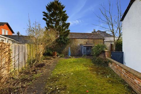 2 bedroom terraced house for sale, Marshfield Road, Chippenham SN15