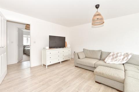 2 bedroom flat for sale, New Bridge Road, Cranleigh, Surrey