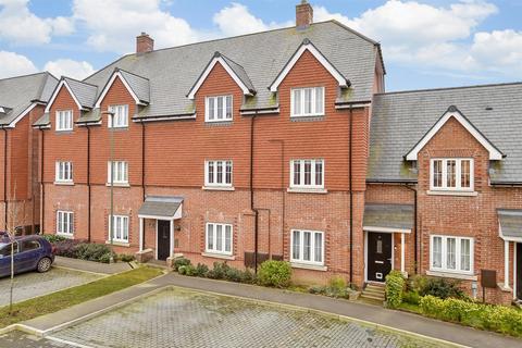 2 bedroom flat for sale, New Bridge Road, Cranleigh, Surrey