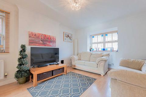 4 bedroom detached house for sale, Alexandra Road, Southend-on-sea, SS3