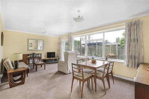 2 bedroom bungalow for sale, Lakeswood Road, Petts Wood, Orpington, BR5