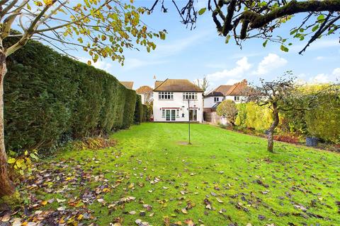 4 bedroom detached house for sale, Scotts Grove Road, Surrey GU24