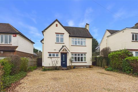 4 bedroom detached house for sale - Scotts Grove Road, Surrey GU24