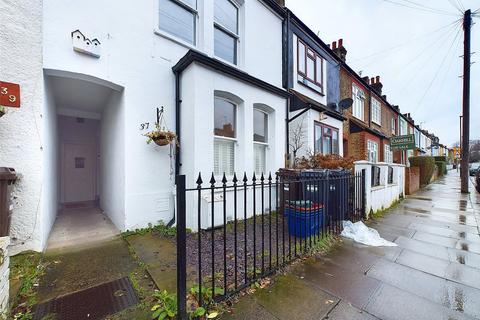 4 bedroom terraced house to rent, Linkfield Road, Isleworth