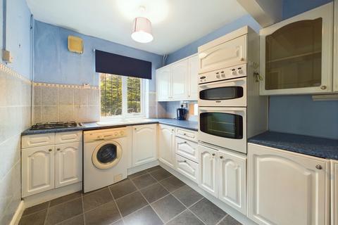 18 Bowman Drive, Sheffield, S12 3LE
