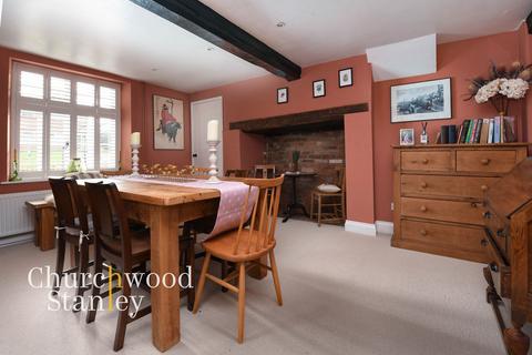 4 bedroom detached house for sale, The Street, Washbrook, IP8