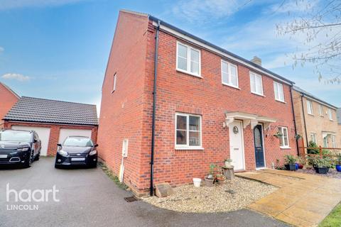 3 bedroom semi-detached house for sale, Rosemary Drive, Witham St Hughs