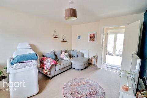 3 bedroom semi-detached house for sale, Rosemary Drive, Witham St Hughs