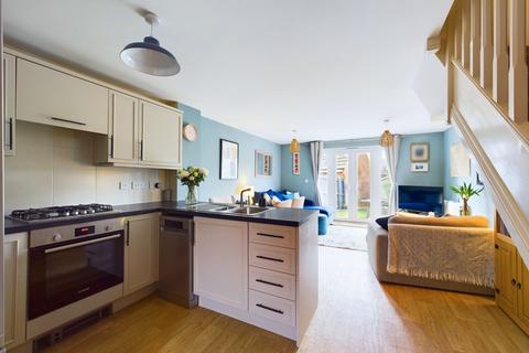 16 Hillside View, Chinnor, OX39 4DE