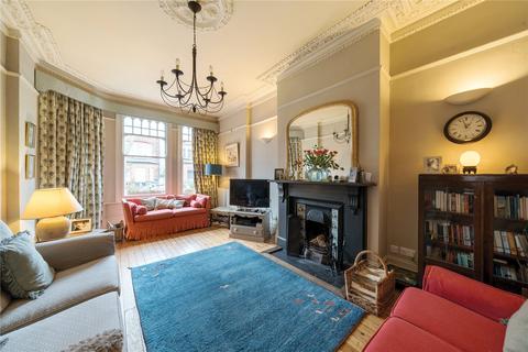 6 bedroom semi-detached house for sale, Kings Avenue, London, N10