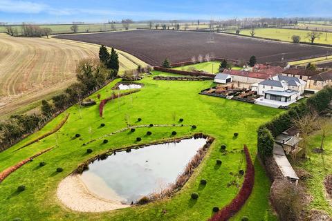 5 bedroom detached house for sale, Tadcaster LS24