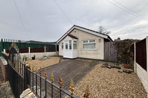 2 bedroom detached bungalow to rent, Ward Street, Prescot