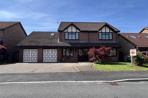 undefined, The Walk, Aberdare CF44