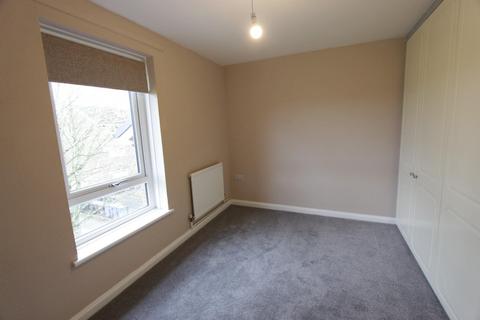 2 bedroom flat to rent, Ormond Road, Jordanthorpe, Sheffield