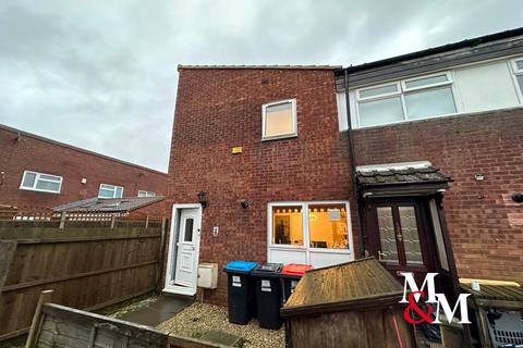 3 bedroom end of terrace house to rent, HAYWARDS CROFT, GREENLEYS