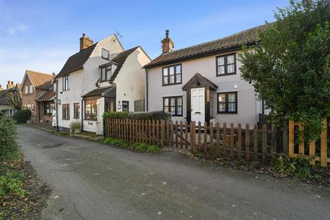 3 bedroom cottage for sale, Queen Street, Great Oakley CO12