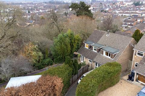 24 Bankside, Swindon, SN1 4JZ