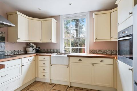 3 bedroom detached house for sale, Woodhatch Road, Reigate RH2