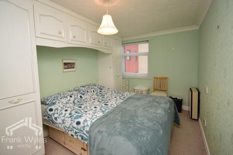 1 bedroom apartment for sale, Flat 26, St Andrews Court, St Andrews Road North, Lytham St. Annes, Lancashire