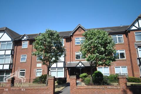 1 bedroom apartment for sale, Flat 26, St Andrews Court, St Andrews Road North, Lytham St. Annes, Lancashire