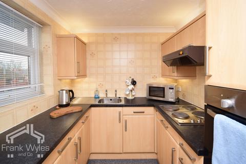 1 bedroom apartment for sale, Flat 26, St Andrews Court, St Andrews Road North, Lytham St. Annes, Lancashire