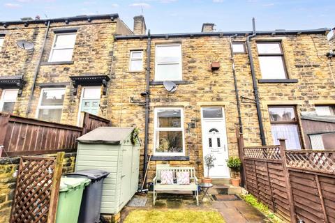 1 bedroom terraced house for sale, Gladstone Street, Farsley, Pudsey, West Yorkshire