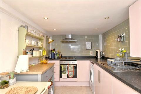 1 bedroom terraced house for sale, Gladstone Street, Farsley, Pudsey, West Yorkshire