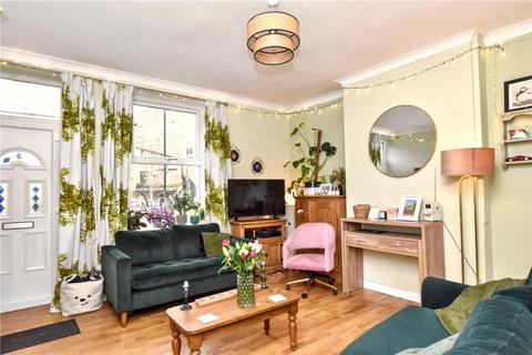 1 bedroom terraced house for sale, Gladstone Street, Farsley, Pudsey, West Yorkshire