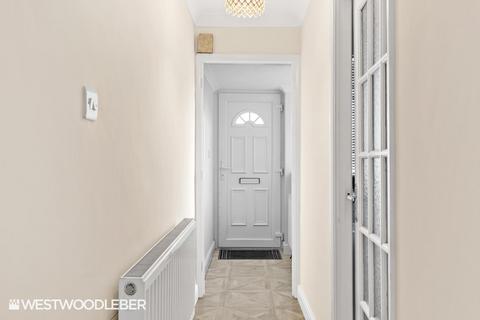 17 Caxton Road, Hoddesdon, EN11 9PD
