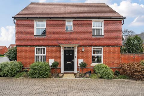 3 bedroom detached house for sale, Walnut Close, Braishfield, Romsey, Hampshire, SO51