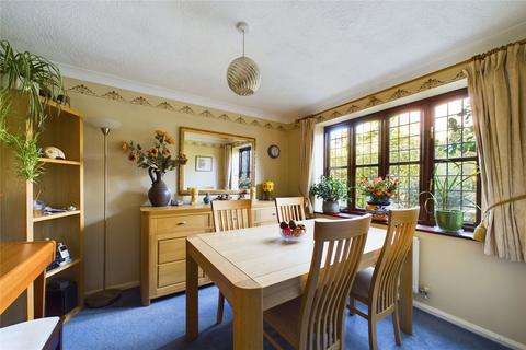 4 bedroom detached house for sale, Surrey Court, Warfield, Berkshire, RG42