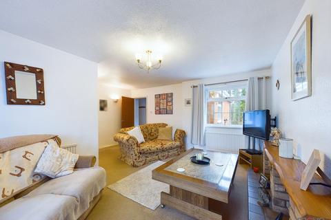 12 Badger Close, Martley, Worcester, WR6 6QY