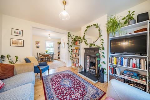 13 Gaitskell Road, London, SE9 2DL