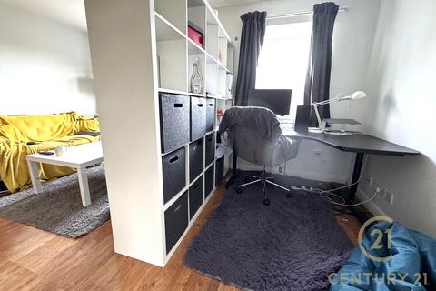 Flat 4, Priory Court Denmark Road, Kingston Upon Thames, KT1 2RT
