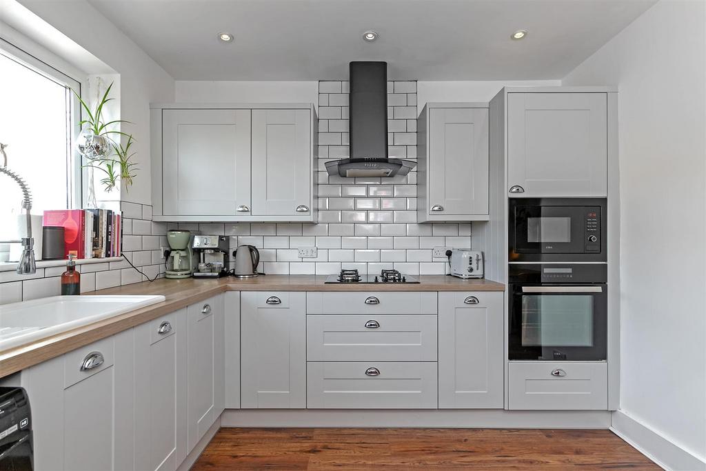 46 Cavendish Road-19.jpg