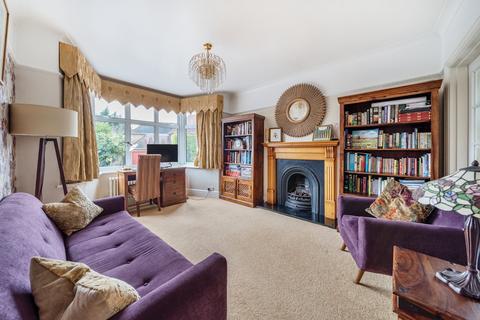 undefined, Bull Lane, Chalfont St. Peter, Gerrards Cross, SL9