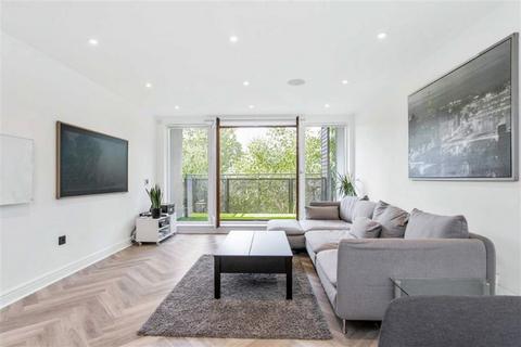 2 bedroom flat for sale, Adler Street, London E1