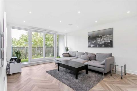 2 bedroom flat for sale, Adler Street, London E1