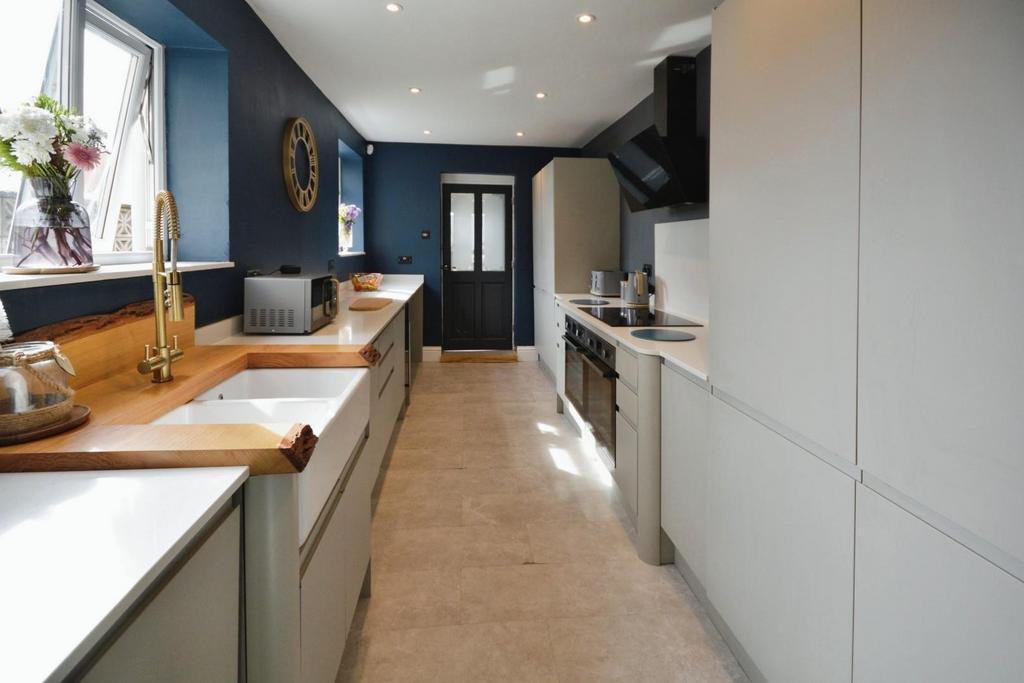 0341093b-DSC 0002.JPG