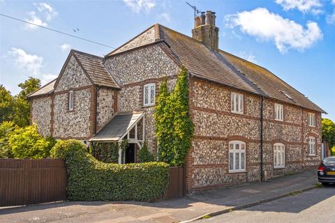 3 bedroom cottage for sale, West Street, Sompting, Lancing