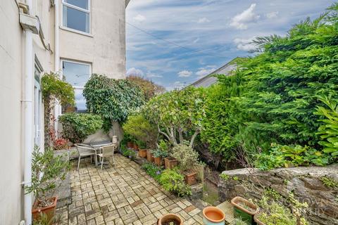 4 bedroom end of terrace house for sale, Elm Terrace, Plymouth PL4