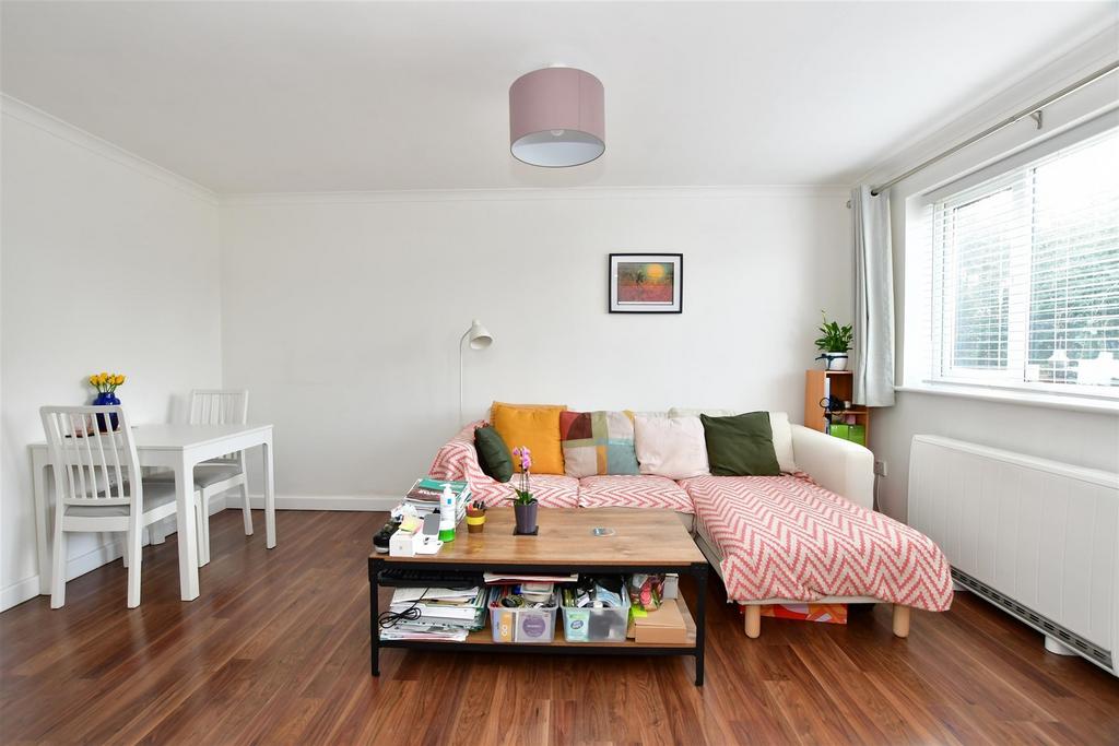 Lounge/Kitchen/ Dining Room A