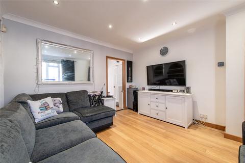 43 Hampton Crescent, Gravesend, DA12 4JD