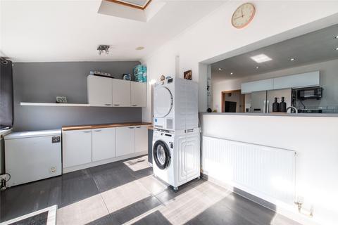 43 Hampton Crescent, Gravesend, DA12 4JD