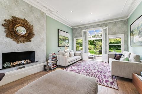 23 Heathfield Gardens, London, W4 4JU