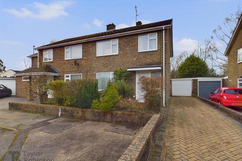 3 bedroom semi-detached house for sale, Furnace Green, Crawley