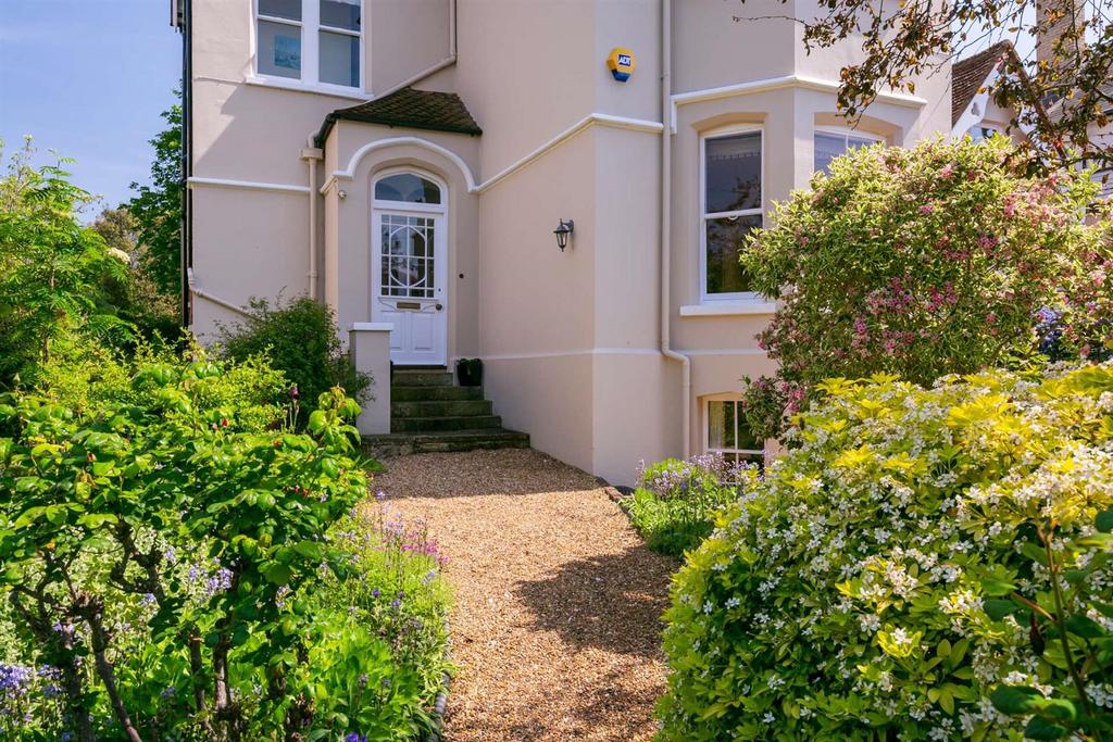 19 Austen Road-1-1920.jpg