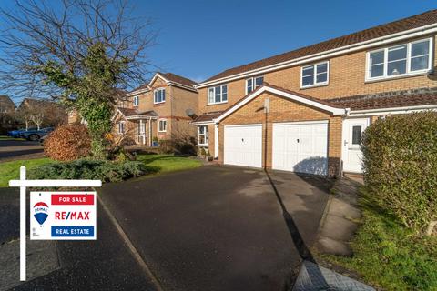 3 bedroom semi-detached house for sale, Kaims Gardens, Livingston EH54