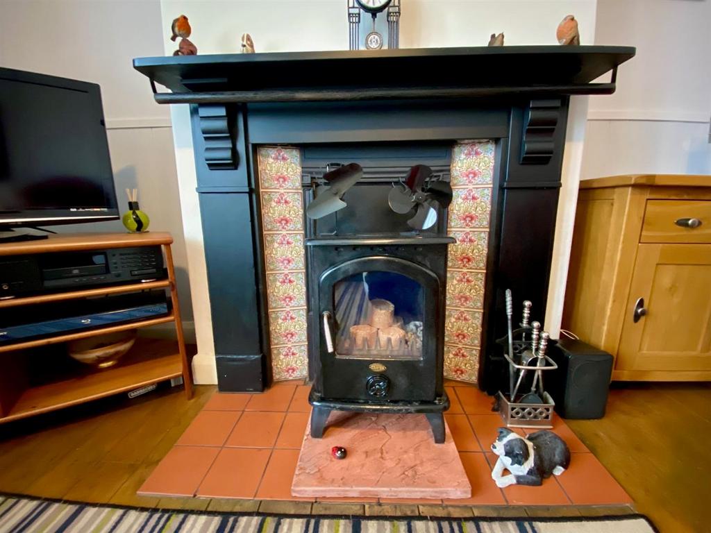 Feature wood burning stove.jpg